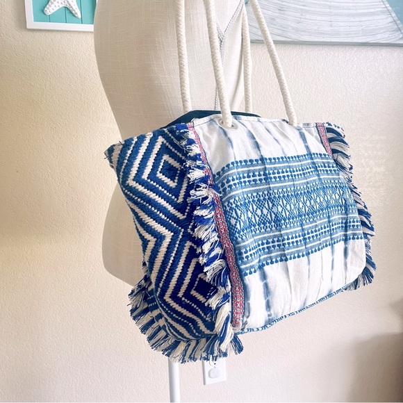 Tie-Dye Boho Beach Shoulder Bag Tote Blue Medium - Picture 4 of 15